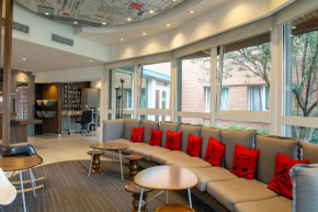 Отель ibis Mendoza  Мендоса